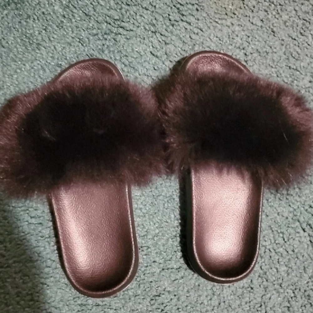 Black fur slides